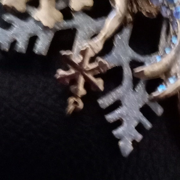 KIRKS FOLLY WINTER SNOWFLAKE FAIRY BROOCH - Picture 4 of 8